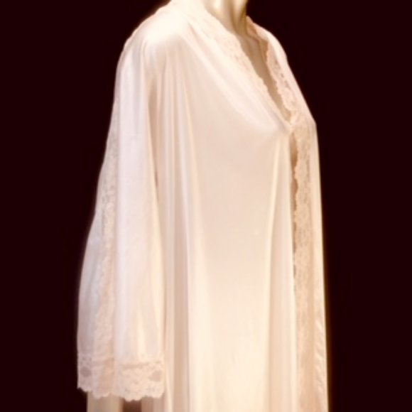 Vtg Val Mode Lace Robe - Picture 6 of 15